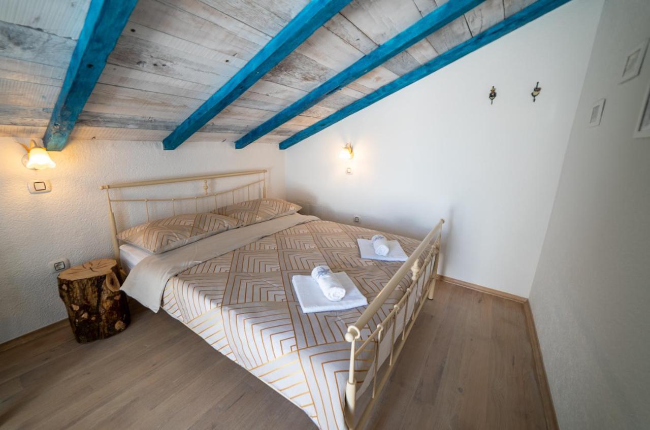 Julijud, Heated Pool, Jacuzzi, Dome And Sauna Brajkovici  Bagian luar foto