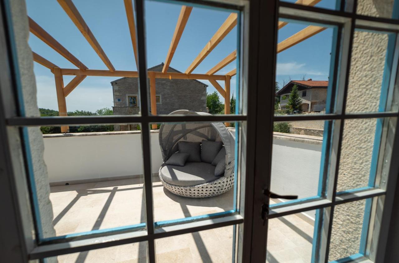 Julijud, Heated Pool, Jacuzzi, Dome And Sauna Brajkovici  Bagian luar foto
