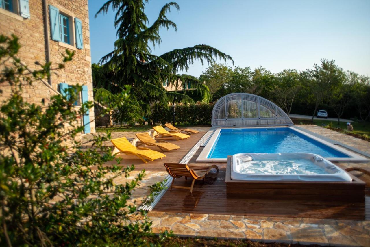 Julijud, Heated Pool, Jacuzzi, Dome And Sauna Brajkovici  Bagian luar foto