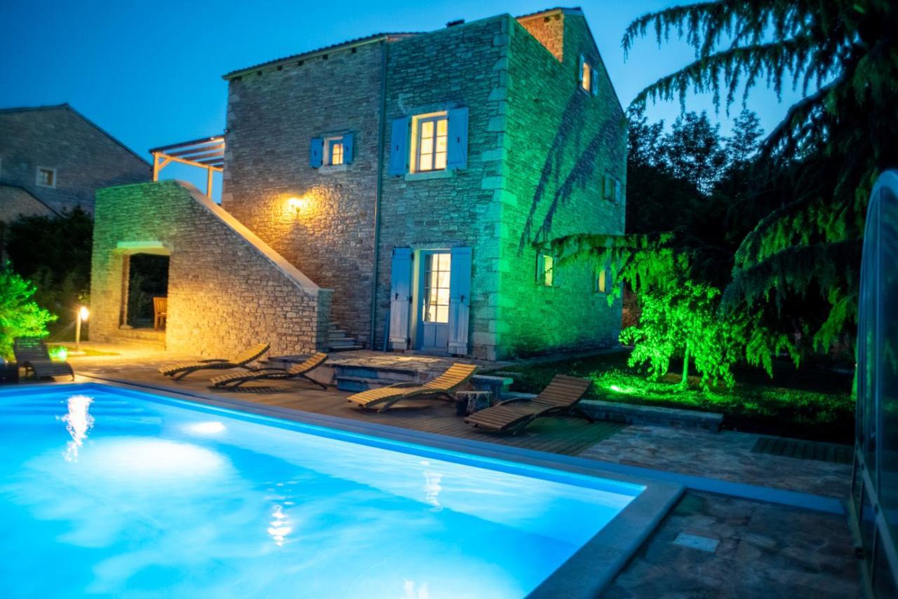 Julijud, Heated Pool, Jacuzzi, Dome And Sauna Brajkovici  Bagian luar foto
