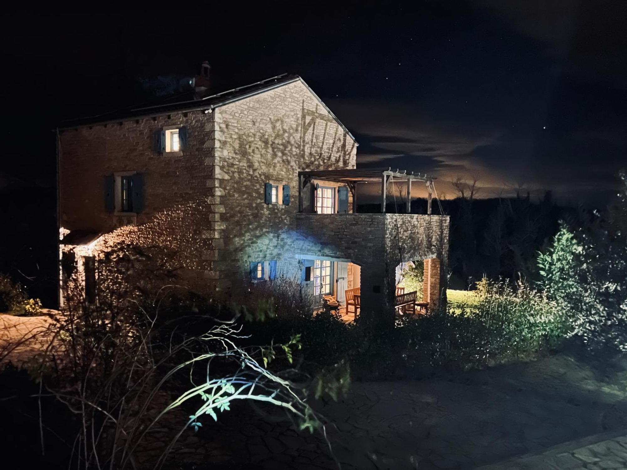 Julijud, Heated Pool, Jacuzzi, Dome And Sauna Brajkovici  Bagian luar foto
